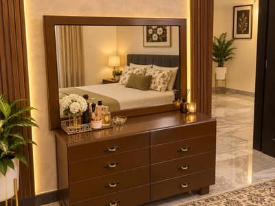 Double Bed/woodenbed/Secondhand bedset/queen bed