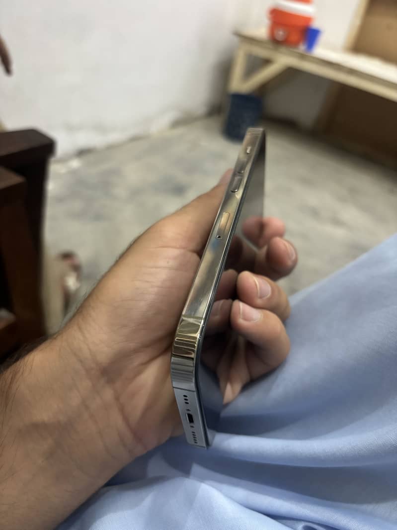 Apple iPhone 14 Pro 5