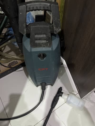 Pressure washer
