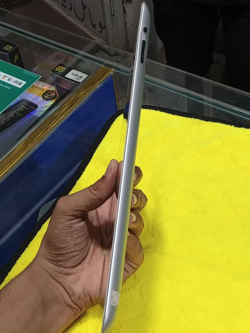 Apple iPhone Other Model 4
