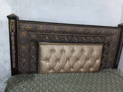 2 beds for sale