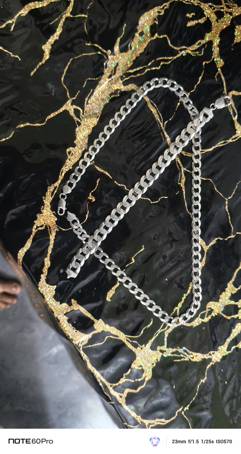 silver chains. 0