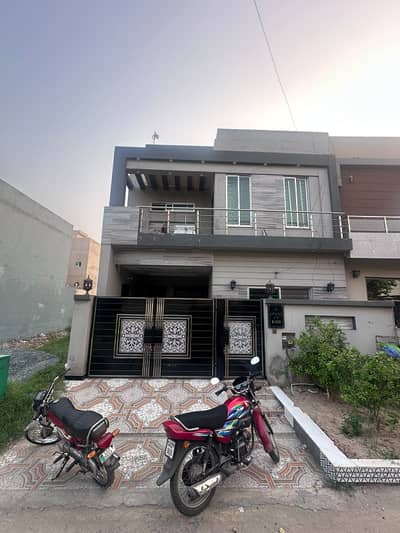 5 MARLA USED HOUSE FOR SALE IN B BLOCK