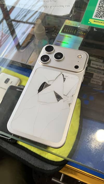 Apple iPhone XR