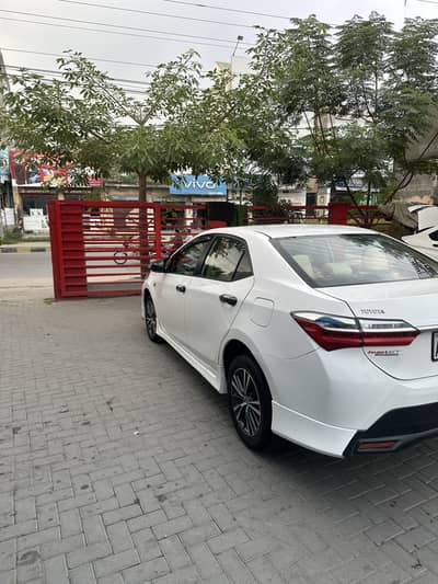 Toyota Corolla Altis 2021