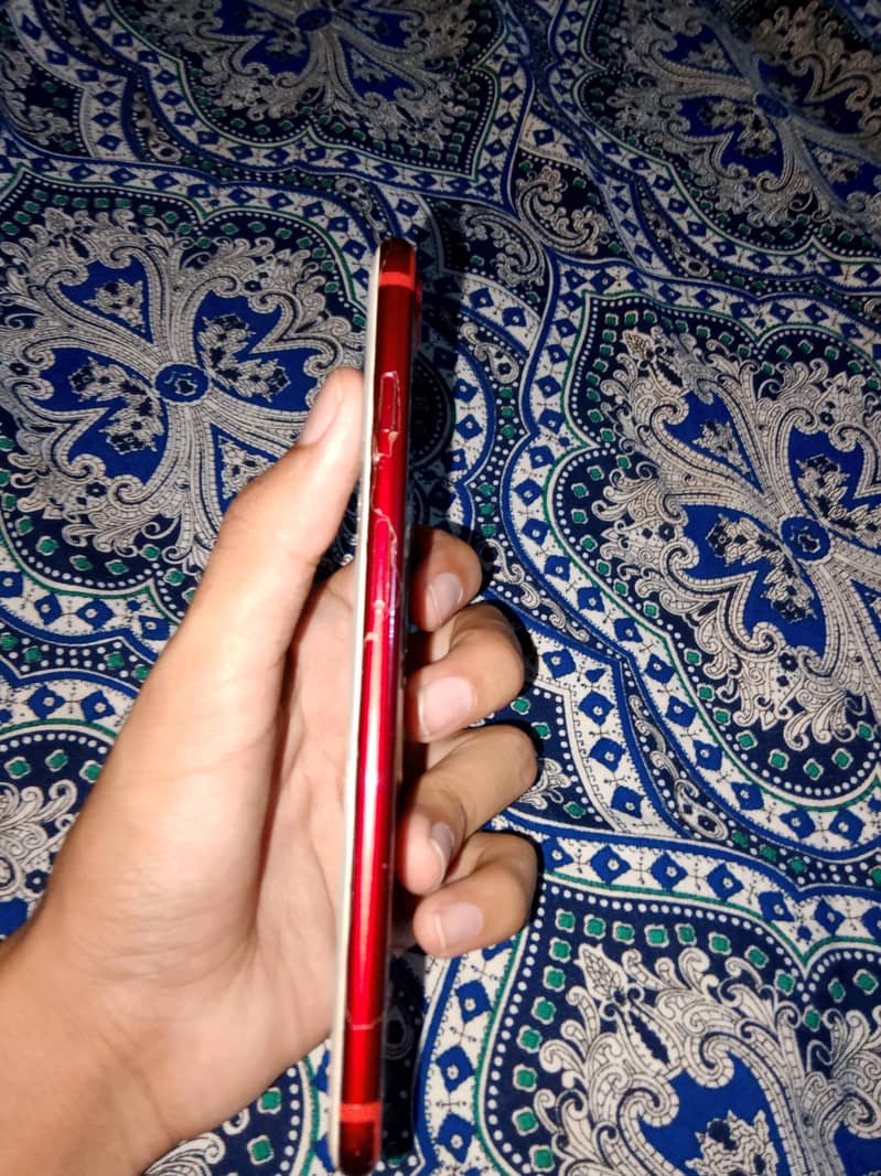 Apple iPhone 7 Plus 2