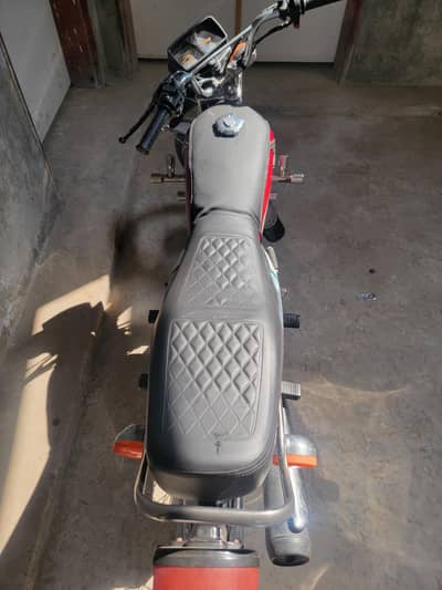 Honda 125 se self start