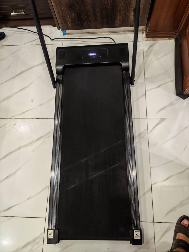 Imported foldable Treadmill with Remote control 2