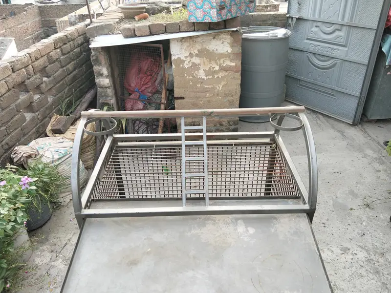 Green & Raw Parrot Heavy Cage 3×3×2 Feet Double Trey 40 Kg — photo 3
