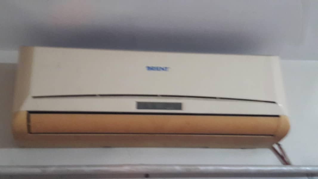 split AC 2