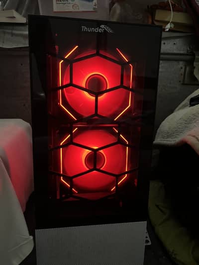 Gaming pc with monitor