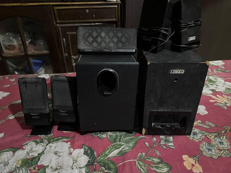 lunar and edifier speaker 3