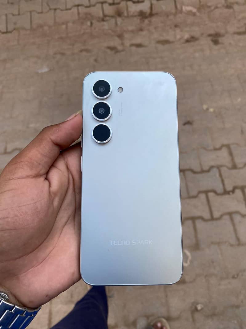 Tecno Spark Pro 3