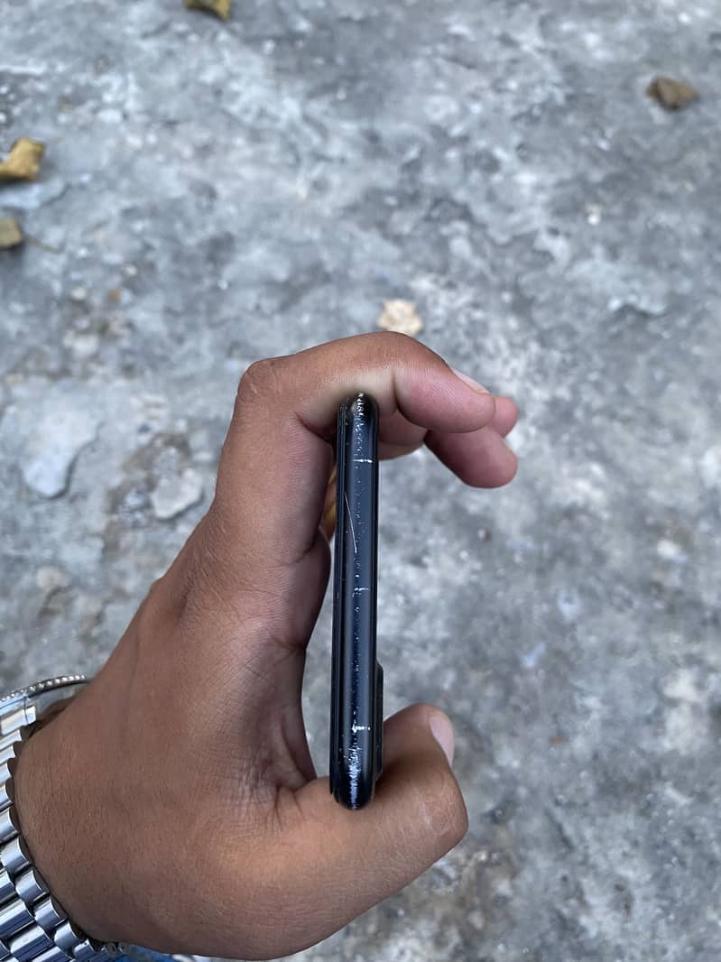 Apple iPhone 7 Plus 1