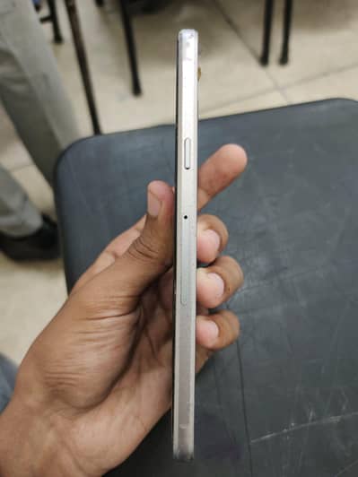 Samsung Mobile A5 2017