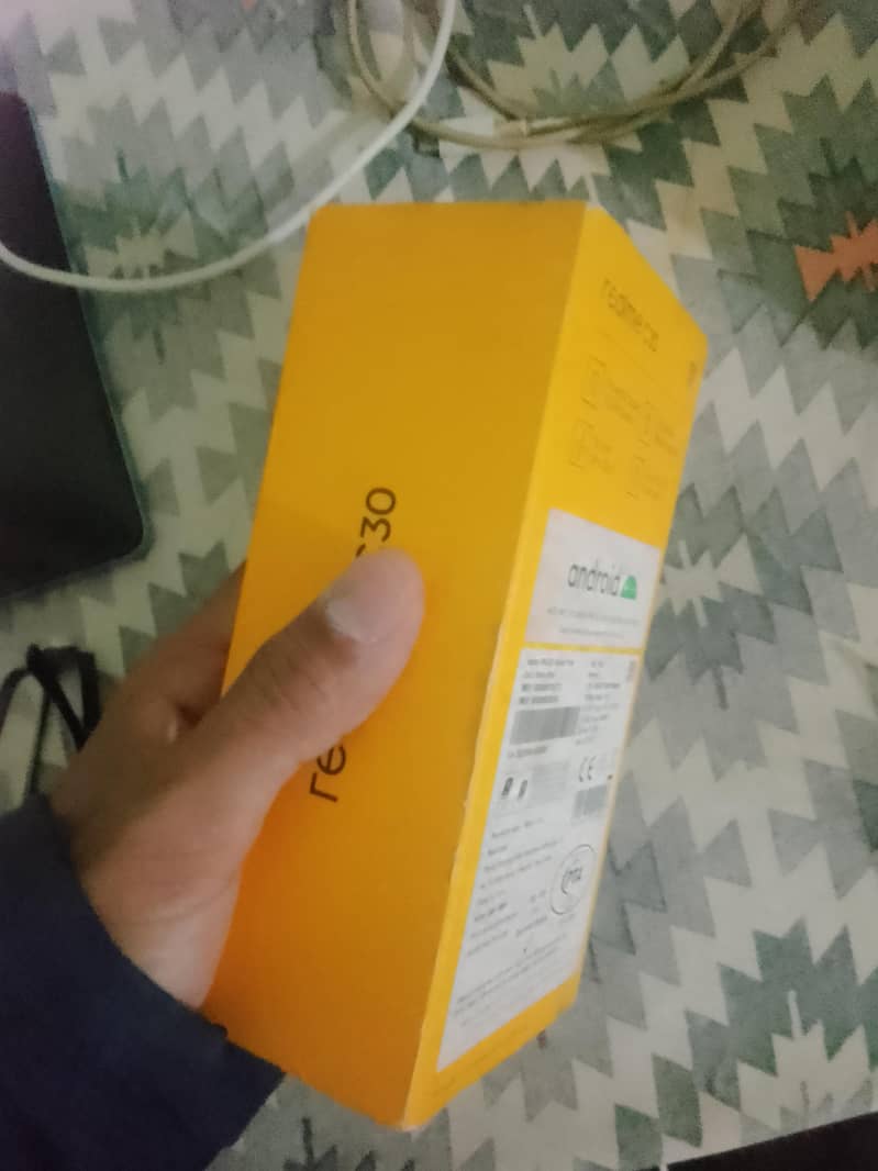 Realme C30 4