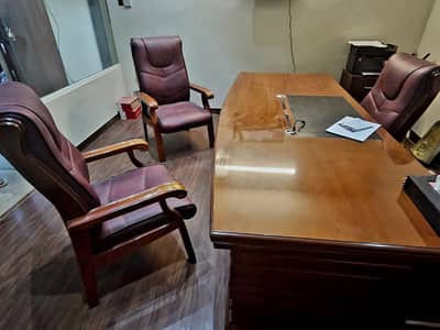 Slightly Used Imported Office Furniture |Workstations,Executive Table