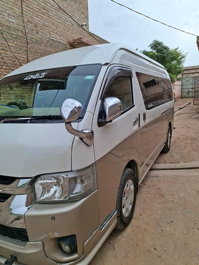 TOYOTA HIACE HI ROOF  GRAND CABIN 2700 CC 2TRH ENGINE