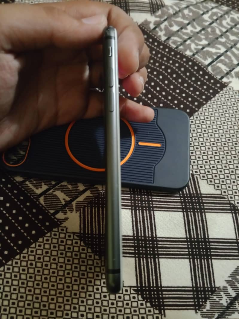 Apple iPhone 8 2