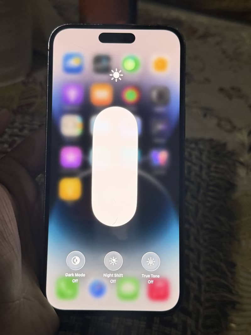Apple iPhone 14 Pro Max 1