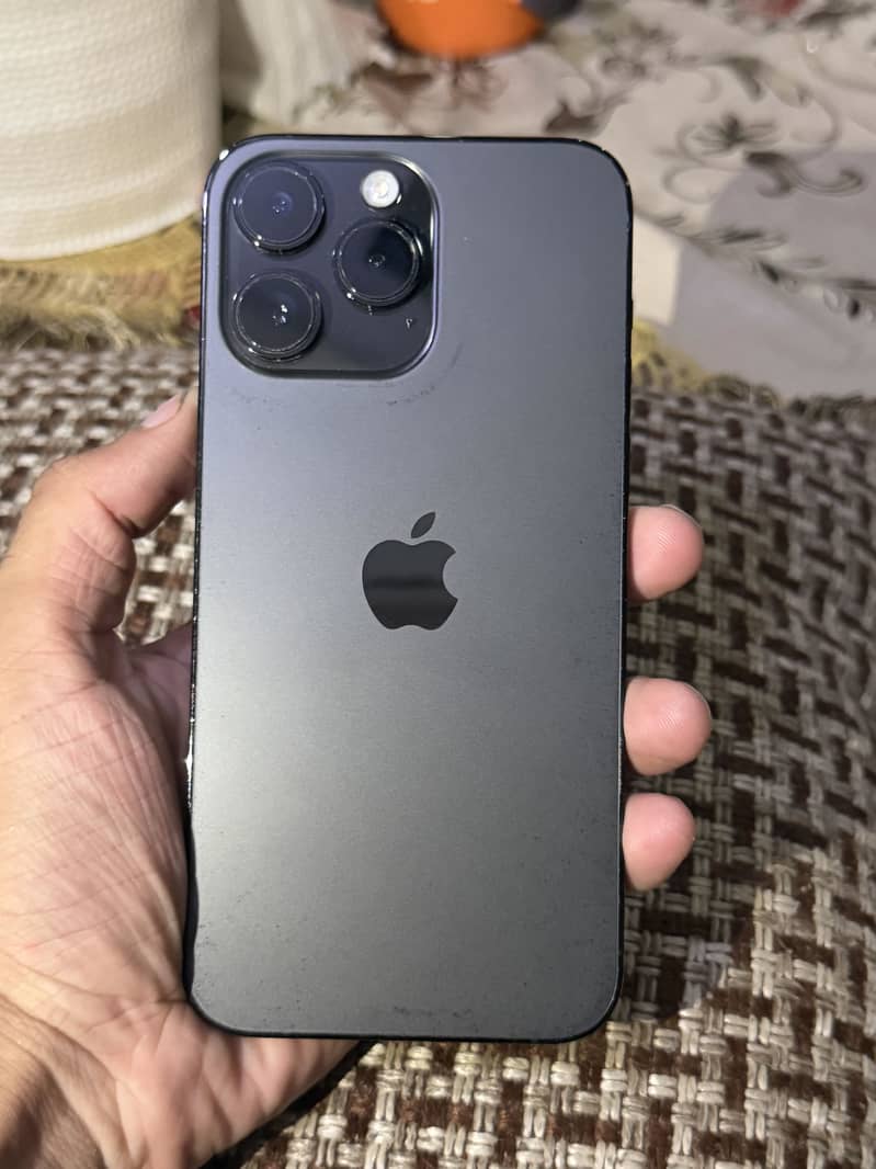 Apple iPhone 14 Pro Max 3