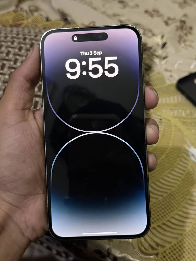 Apple iPhone 14 Pro Max 9