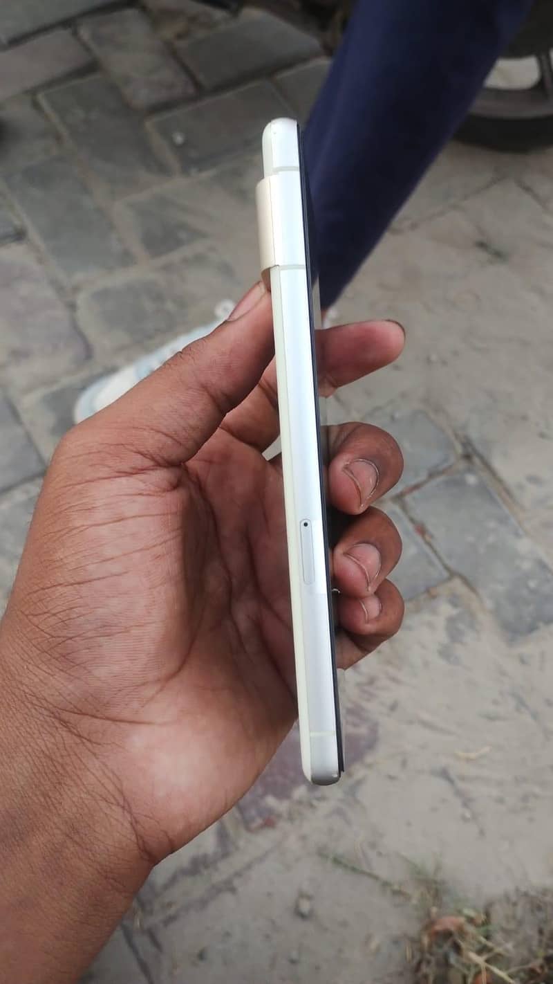 Google pixal 7 2