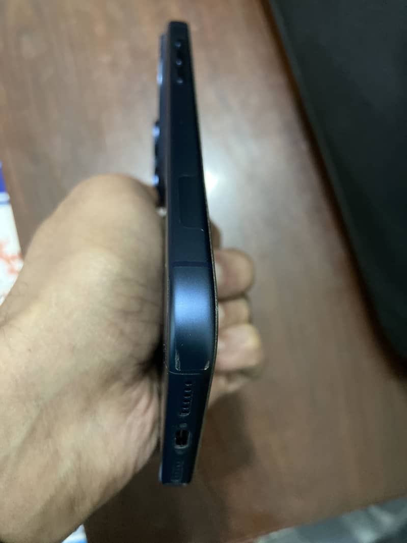 Apple iPhone 17 Pro Max 5