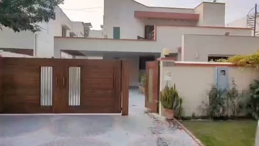 20 Marla Luxury House For Rent PAF Falcon Near CBD Lahore | 6 Beds | Prime Location