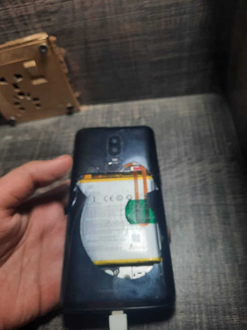 One Plus 6 14