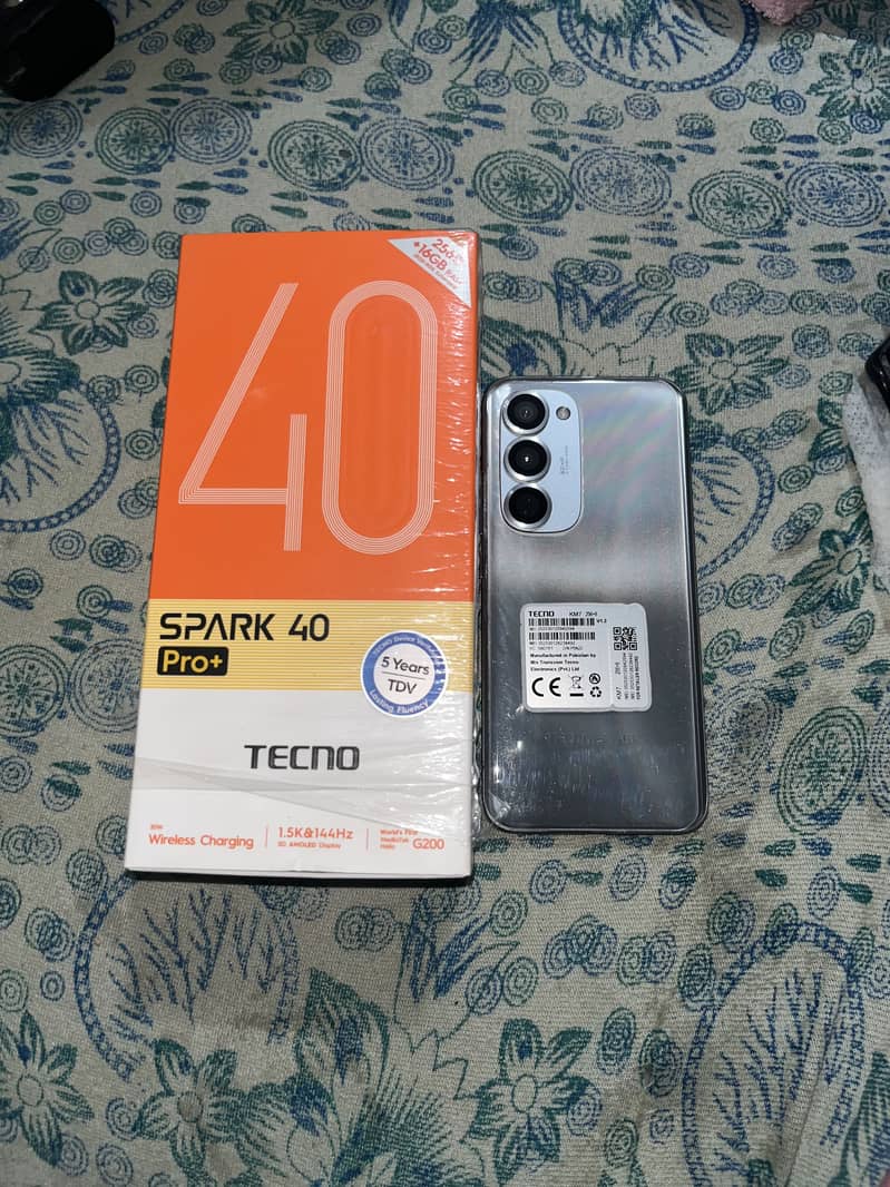 Tecno spark 40 pro plus 0