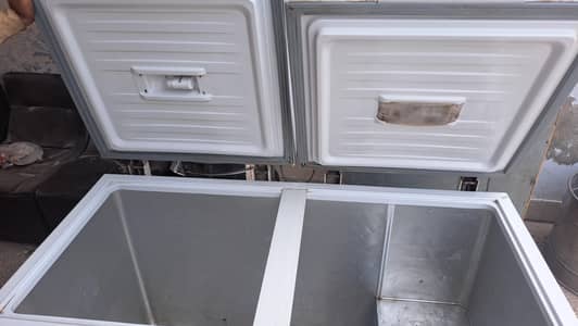 2 door deep freezer excellent condition