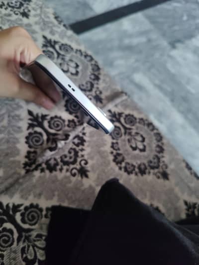 Infinix hot 60 i