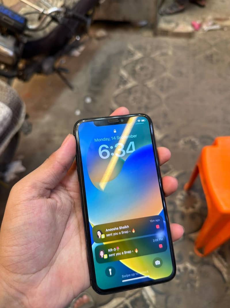 Apple iPhone X 1