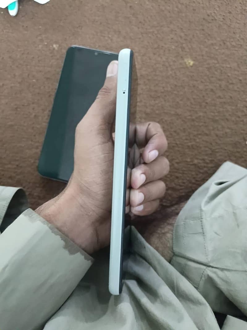 Samsung Mobile A02 3