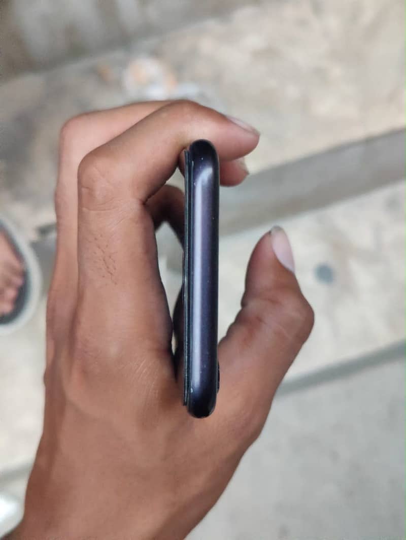 Apple iPhone SE 3