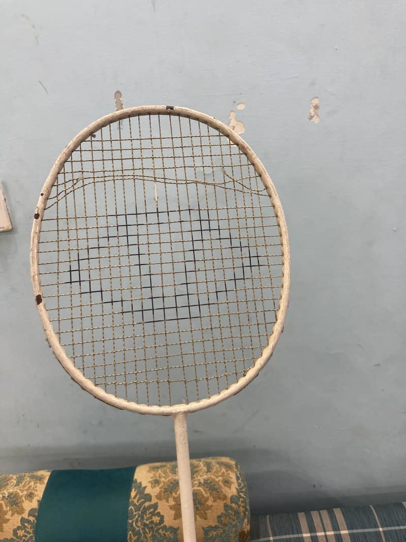 Badminton rackets 8