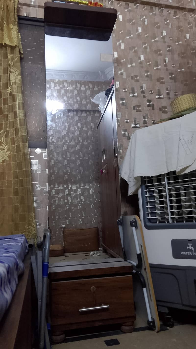 dressing cupboard 2