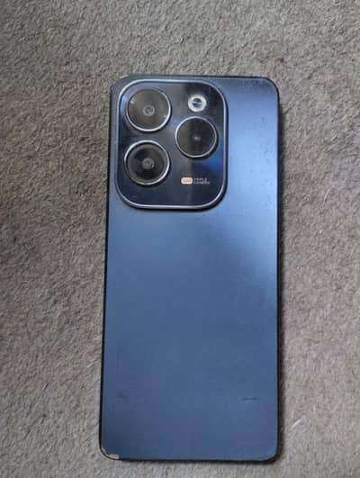 Infinix Hot 40 8/128 With box
