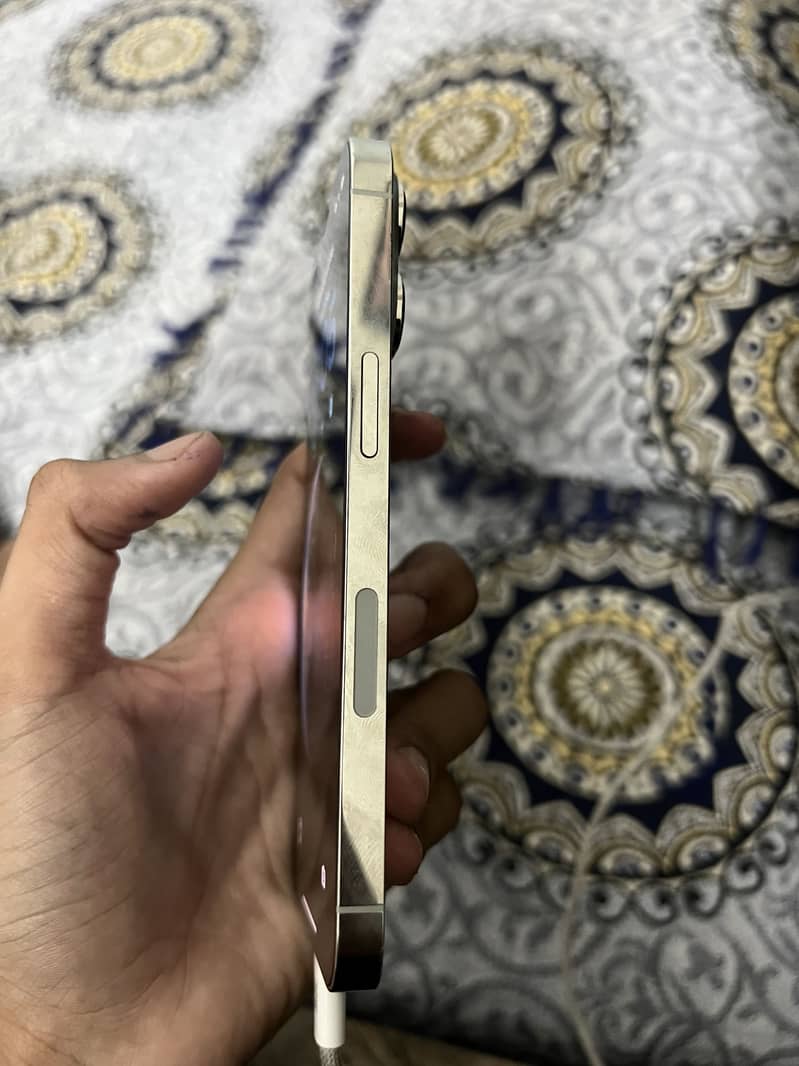 Apple iPhone 13 Pro 5