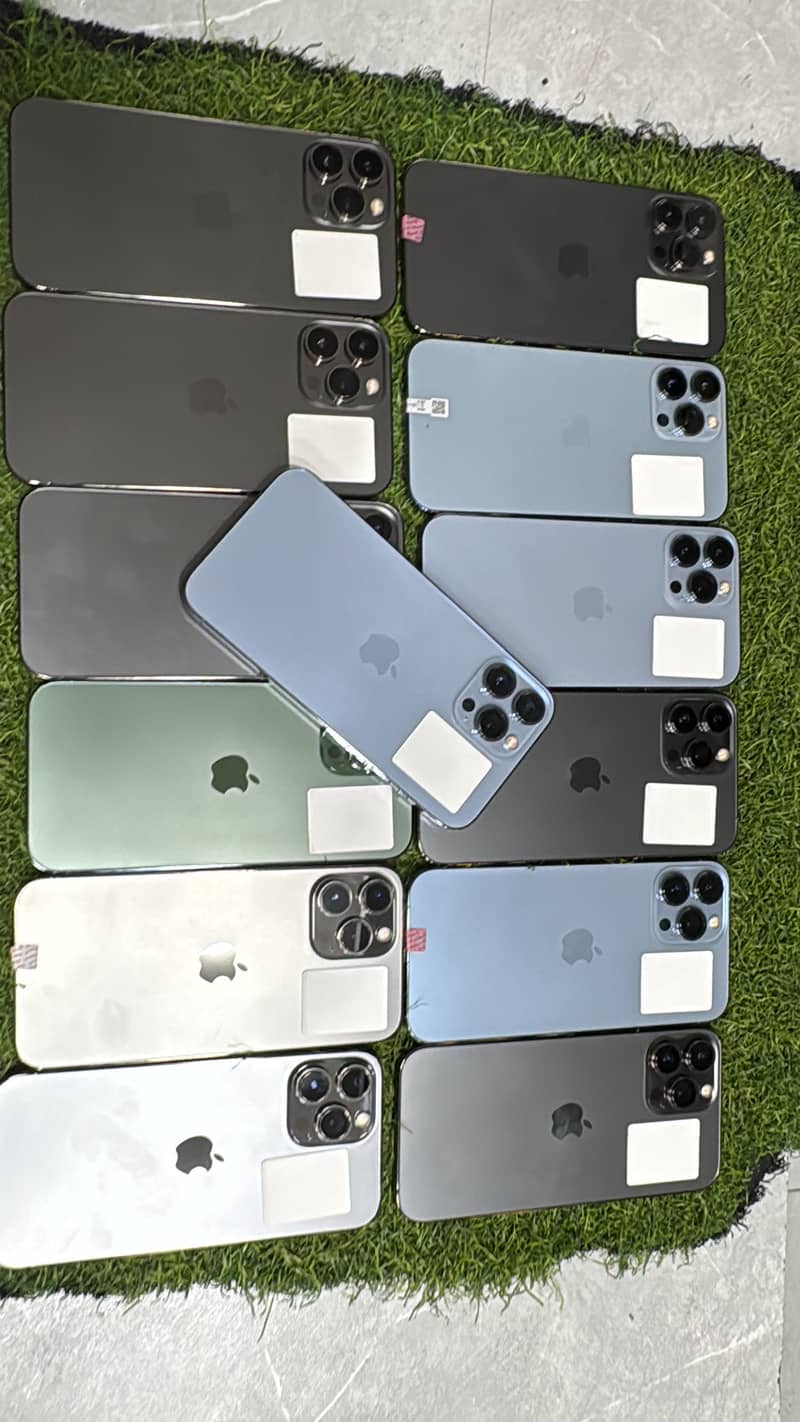Apple iPhone 13 Pro Max 0