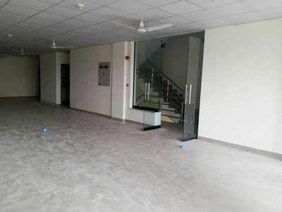 8 Marla Commercial Floor for Rent DHA Phase 6 Lahore