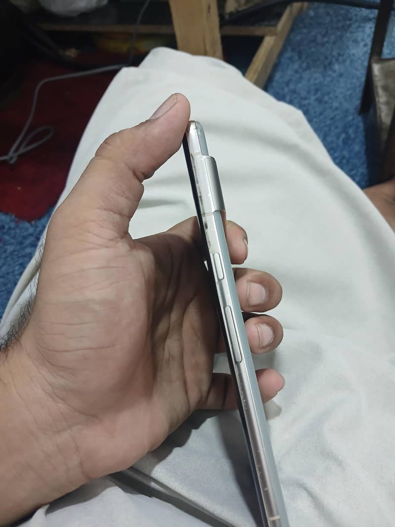 Google Pixel 7 Pro 2