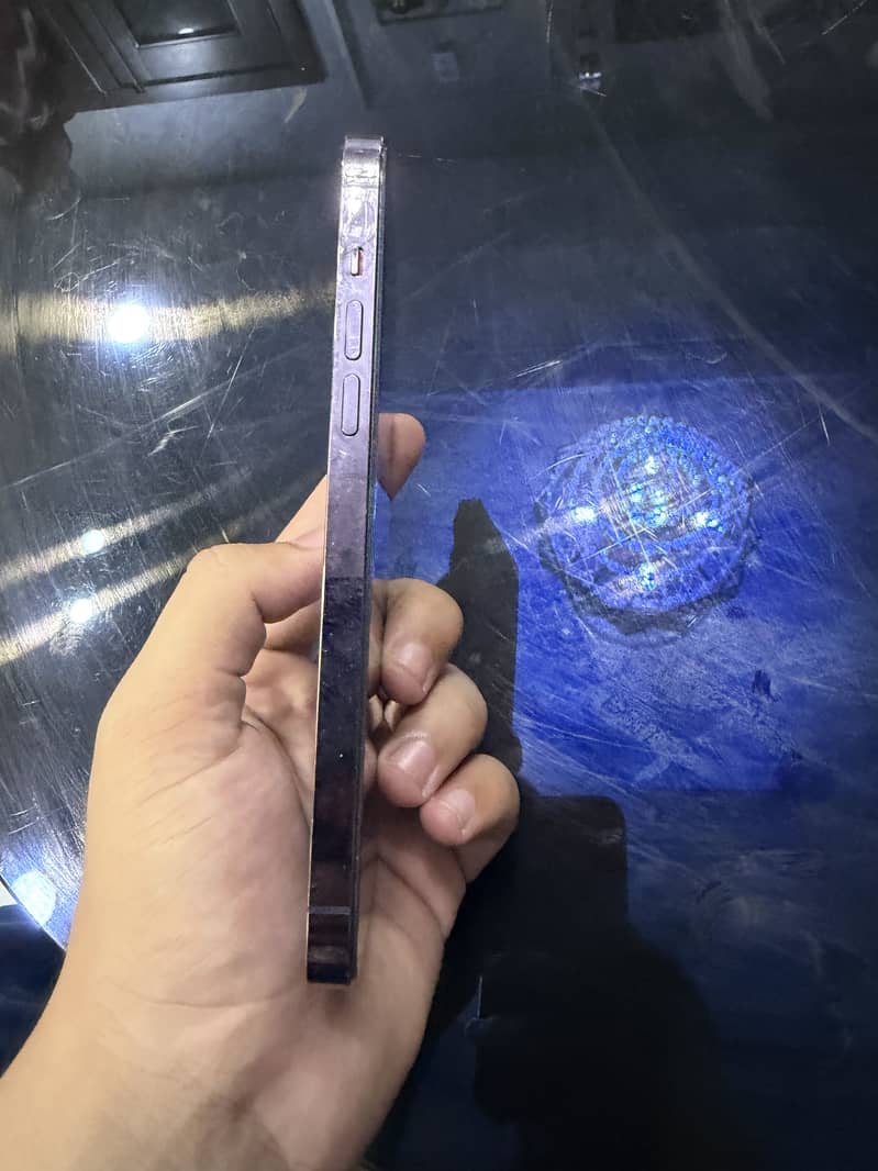 Apple iPhone 14 Pro Max 2