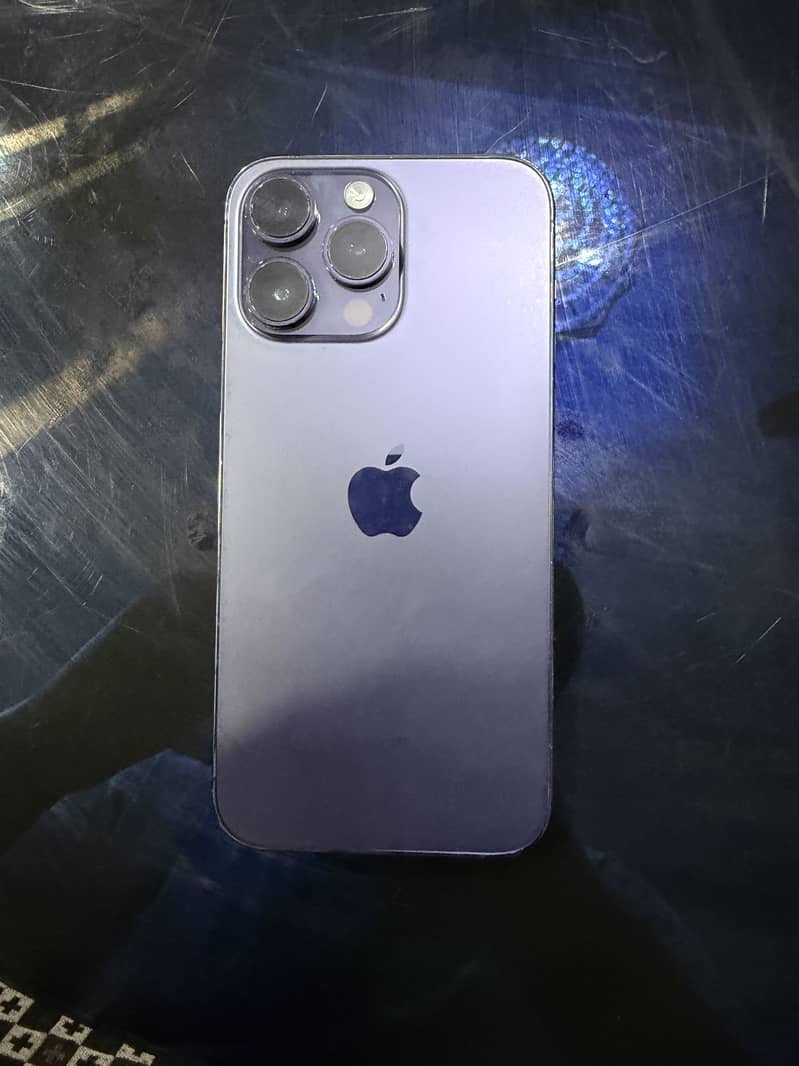 Apple iPhone 14 Pro Max 6