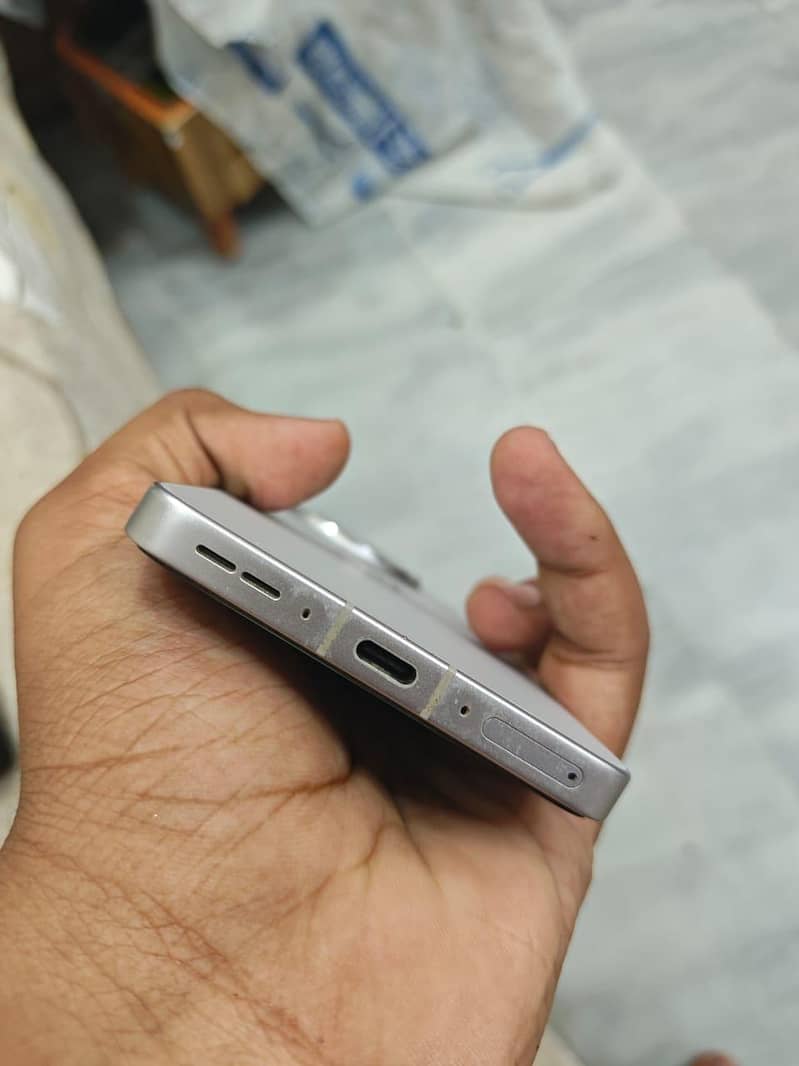 One Plus 13R 4