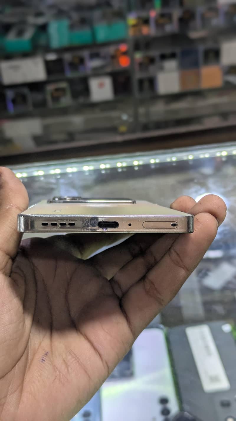Infinix Note 40 2