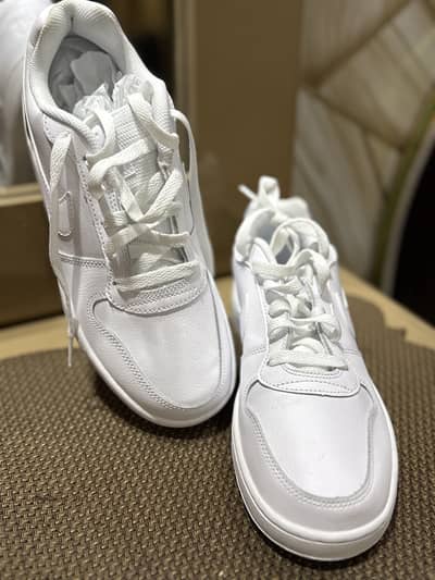 Nike Shoes white