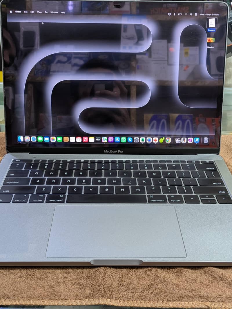 MacBook pro 2017 1