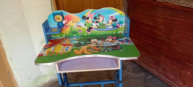 Kids Study Table – Height Adjustable